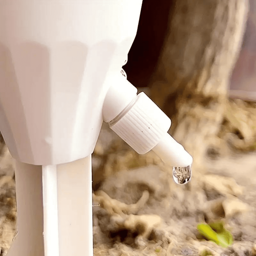 New Design Plant Dripper ( Fits All Pet Bottle)