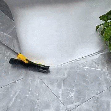 Swift Sweep E-Z Clean Brush